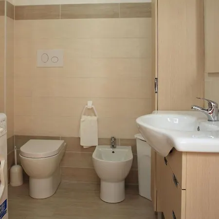 公寓 Anwesen Mit Balkon By Interhome *